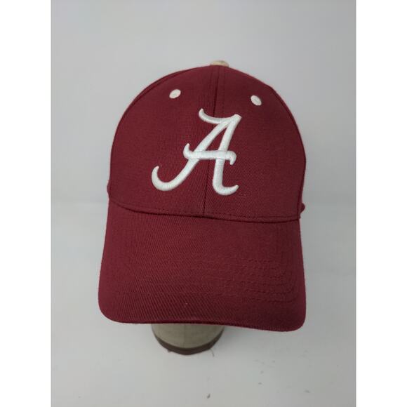 Top of the World Alabama Crimson Tide One Fit Hat Embroidered Logo Red - Picture 3 of 11